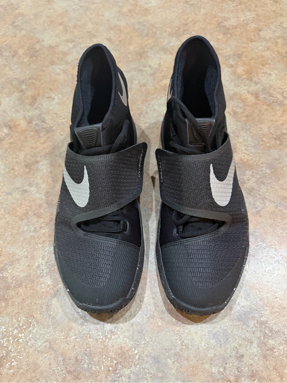 Nike Men's Zoom Hyperrev. Size 11